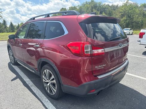 Used 2019 Subaru Ascent Touring w/ Popular Package #2 AWD/4WD image 3