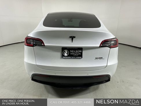 Used 2021 Tesla Model Y Long Range image 7