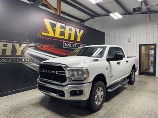Used 2024 RAM 2500 Big Horn video 1