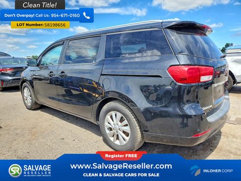 Used 2016 Kia Sedona LX w/ Option Group 020 FWD image 3