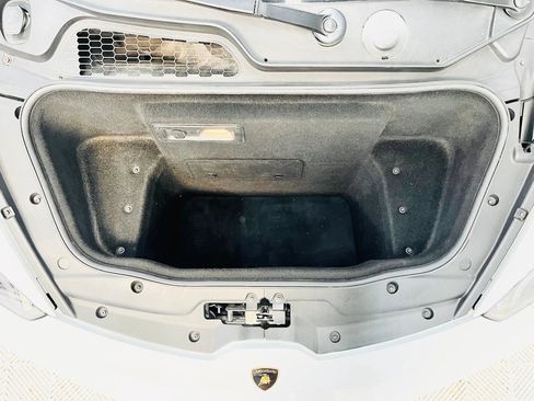 Used 2015 Lamborghini Huracan LP 610-4 image 28