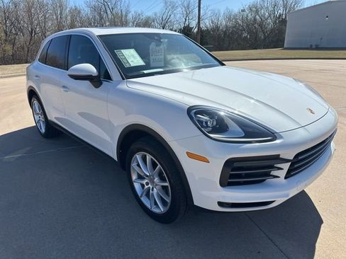Used 2020 Porsche Cayenne Base image 7
