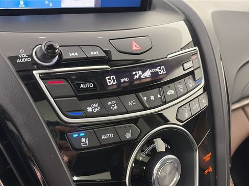 Used 2019 Acura RDX AWD w/ Advance Package image 21