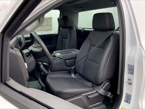 New 2026 GMC Sierra 1500 Pro image 8