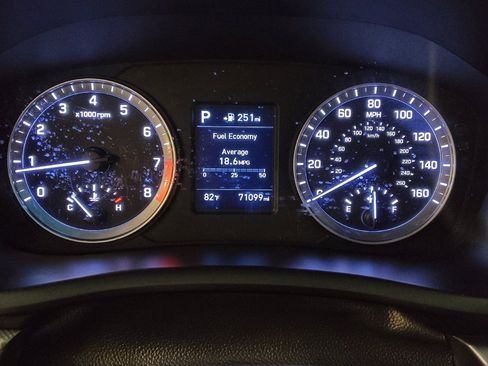 Used 2018 Hyundai Sonata ECO image 23