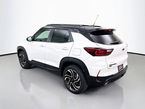 New 2026 Chevrolet TrailBlazer RS w/ Convenience Package AWD/4WD image 6