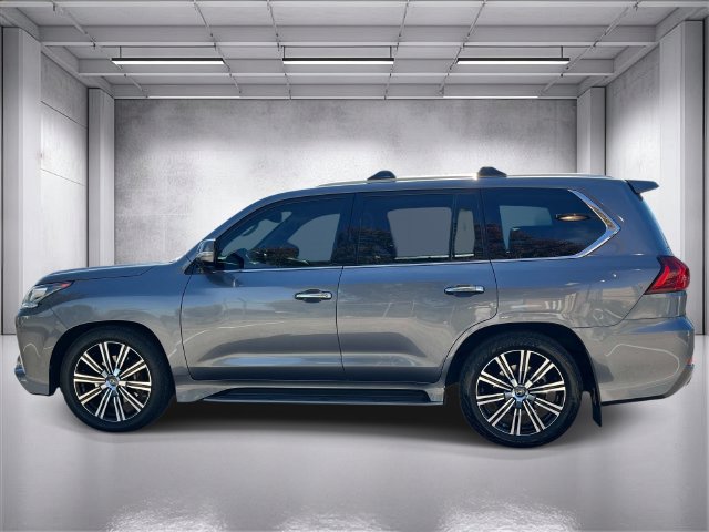 Used 2020 Lexus LX 570 4WD w/ Luxury Package image 6