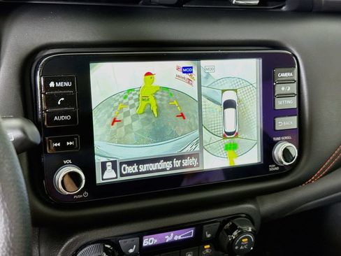 Certified 2023 Nissan Kicks SR w/ SR Premium Package FWD image 5