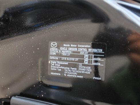 New 2025 MAZDA CX-5 Carbon Edition image 13