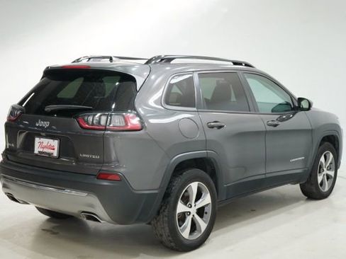 Used 2022 Jeep Cherokee Limited image 8