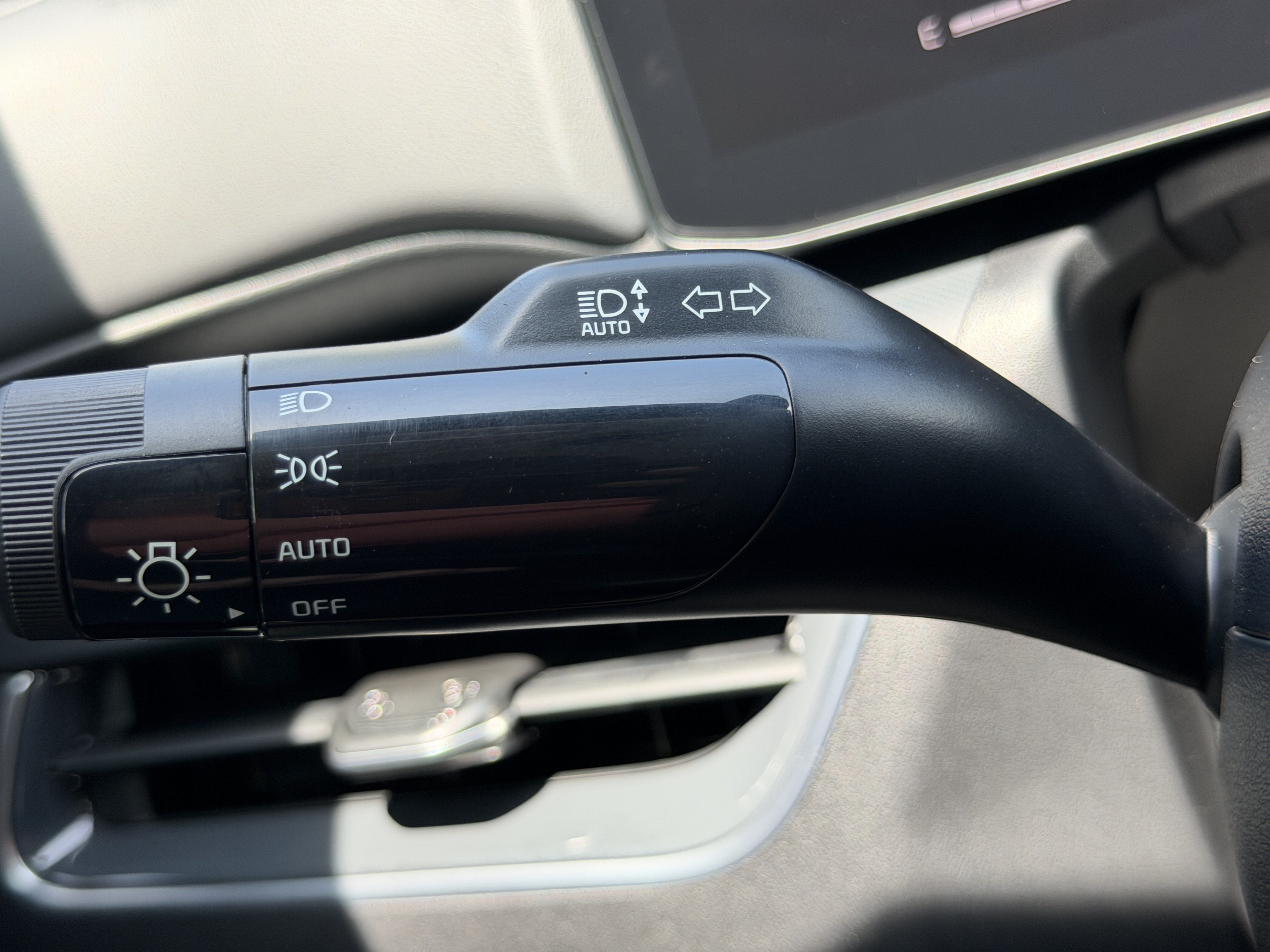 New 2026 Kia K4 EX FWD image 22