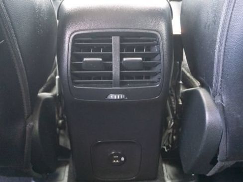 Used 2022 Ford Escape SEL FWD image 15