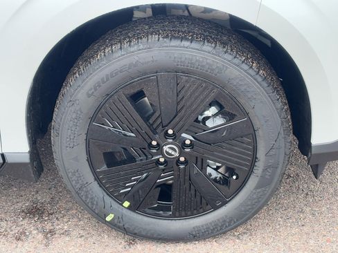 New 2026 Nissan Murano SV image 10