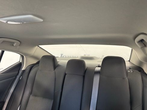 Used 2022 Nissan Sentra SV w/ Trunk Package image 4