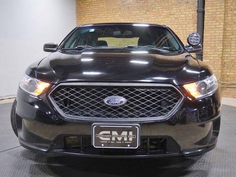 Used 2018 Ford Taurus Police Interceptor AWD image 4