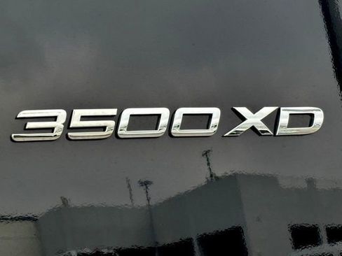 Used 2025 Mercedes-Benz Sprinter 3500 image 6