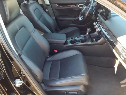 Used 2024 Honda Civic Touring image 16