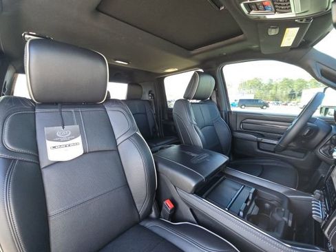 Used 2023 RAM 3500 Limited image 22