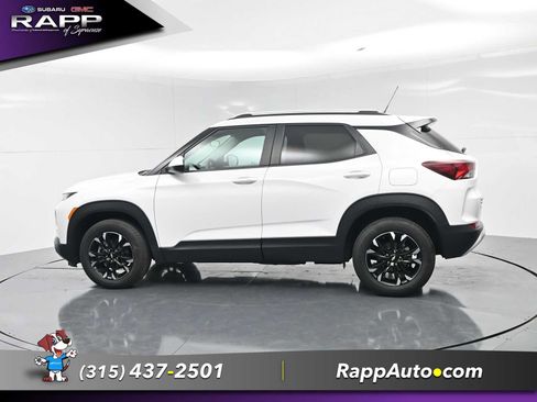 Used 2023 Chevrolet TrailBlazer LT AWD/4WD image 4