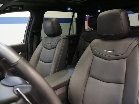 New 2025 Cadillac XT6 Sport image 16