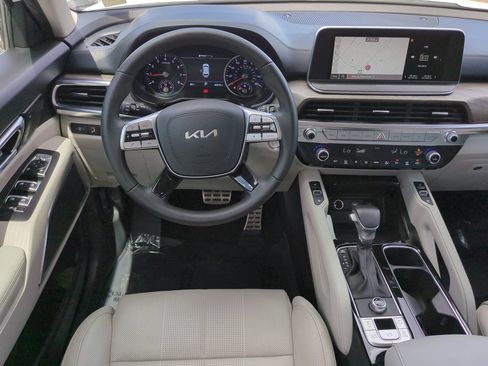 Certified 2022 Kia Telluride SX FWD image 16