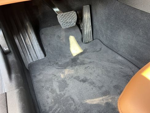 Certified 2023 BMW 330i Sedan w/ Premium Package image 17