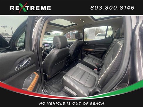 Used 2017 GMC Acadia Denali w/ Technology Package image 10