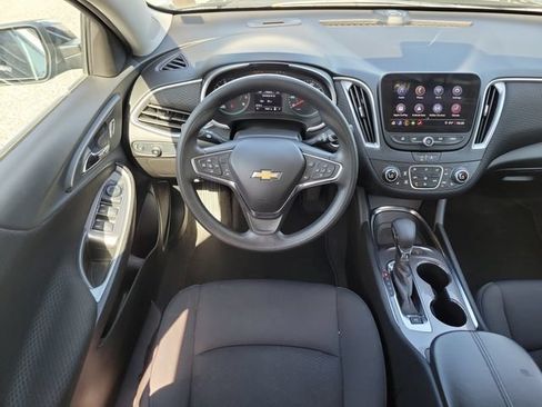 Certified 2025 Chevrolet Malibu LT FWD image 16