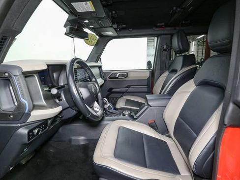 Used 2024 Ford Bronco Wildtrak AWD/4WD image 37