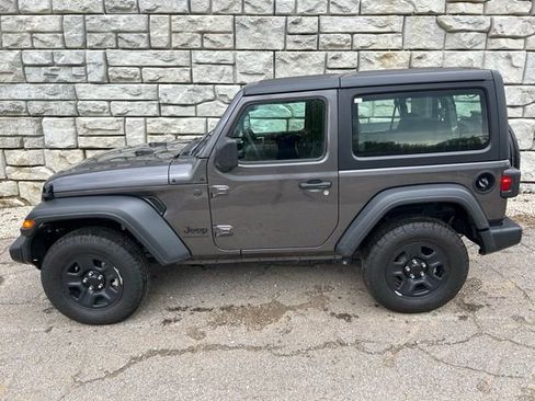 Certified 2025 Jeep Wrangler Sport image 3