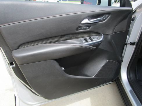 Used 2021 Cadillac XT4 Sport w/ Sun And Sound Package AWD/4WD image 10
