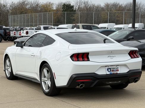 New 2026 Ford Mustang Coupe image 28
