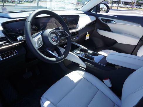 New 2026 Buick Envision Avenir image 17