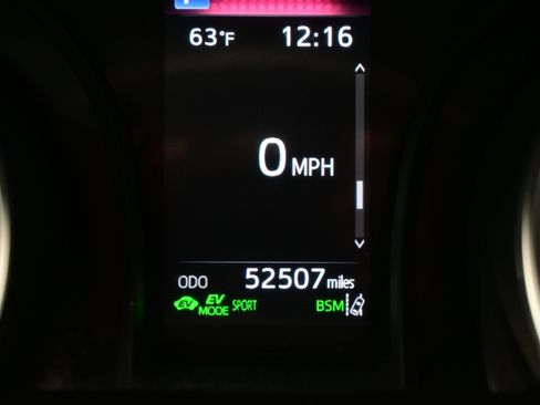 Used 2023 Toyota Camry LE image 25