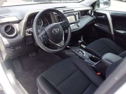 Used 2015 Toyota RAV4 XLE FWD image 13