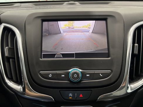 Used 2022 Chevrolet Equinox LT image 38