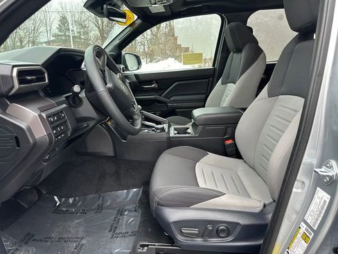 Certified 2025 Toyota Tacoma TRD Off-Road w/ TRD Off Road Upgrade Package image 27