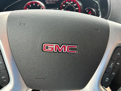 Used 2015 GMC Acadia SLT AWD/4WD image 19
