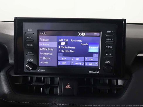 Used 2022 Toyota RAV4 LE AWD/4WD image 37