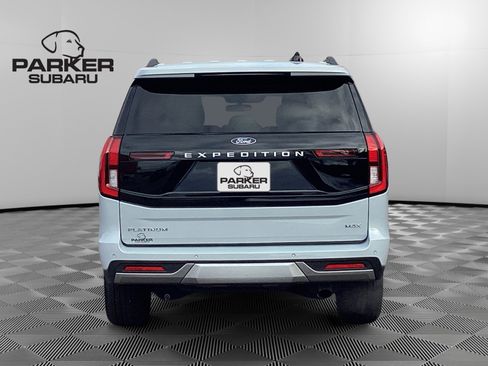Used 2025 Ford Expedition Max Platinum image 4