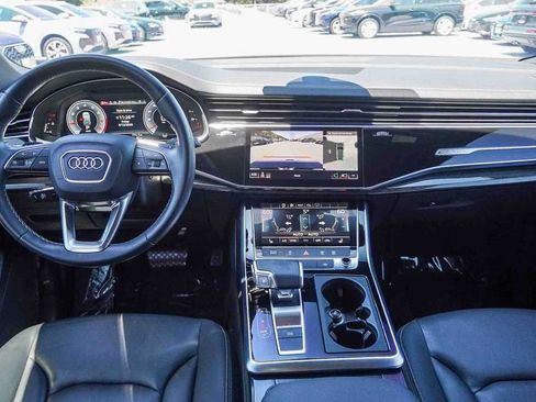 Used 2025 Audi Q7 2.0T Premium w/ Convenience Package AWD/4WD image 12