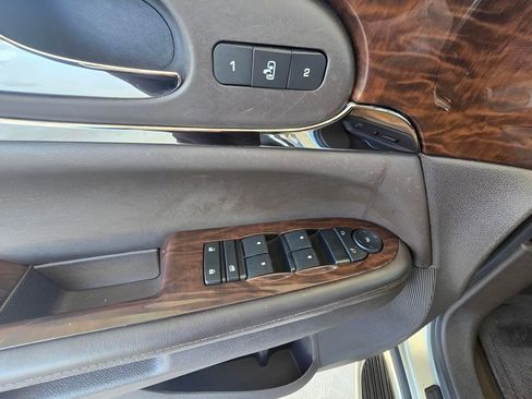 Used 2015 Buick Enclave Leather image 42