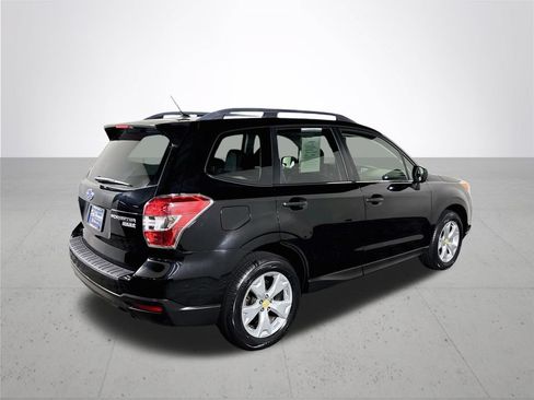 Used 2015 Subaru Forester 2.5i Limited AWD/4WD image 6