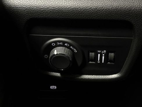 New 2026 Jeep Grand Cherokee 4WD image 19