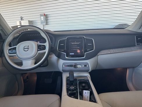 Used 2024 Volvo XC90 T8 Plus w/ Protection Package Premier image 12