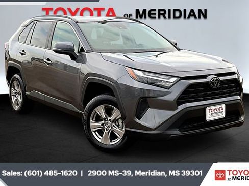 Used 2024 Toyota RAV4 XLE image 1