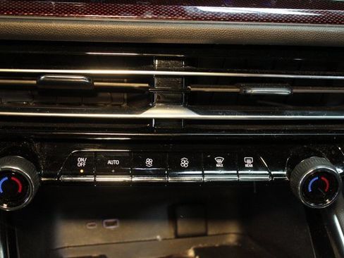 Used 2024 Chevrolet Traverse Z71 w/ Enhanced Driving Package image 29