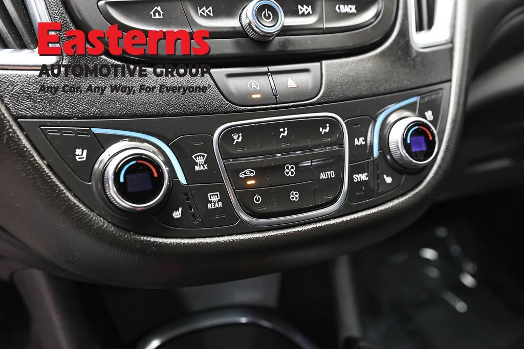 Used 2024 Chevrolet Malibu LT FWD image 22