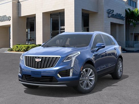 New 2026 Cadillac XT5 Premium Luxury w/ Driver Assist Package FWD image 6