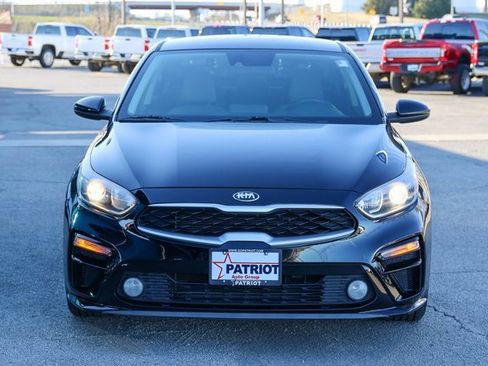 Used 2020 Kia Forte LXS image 2